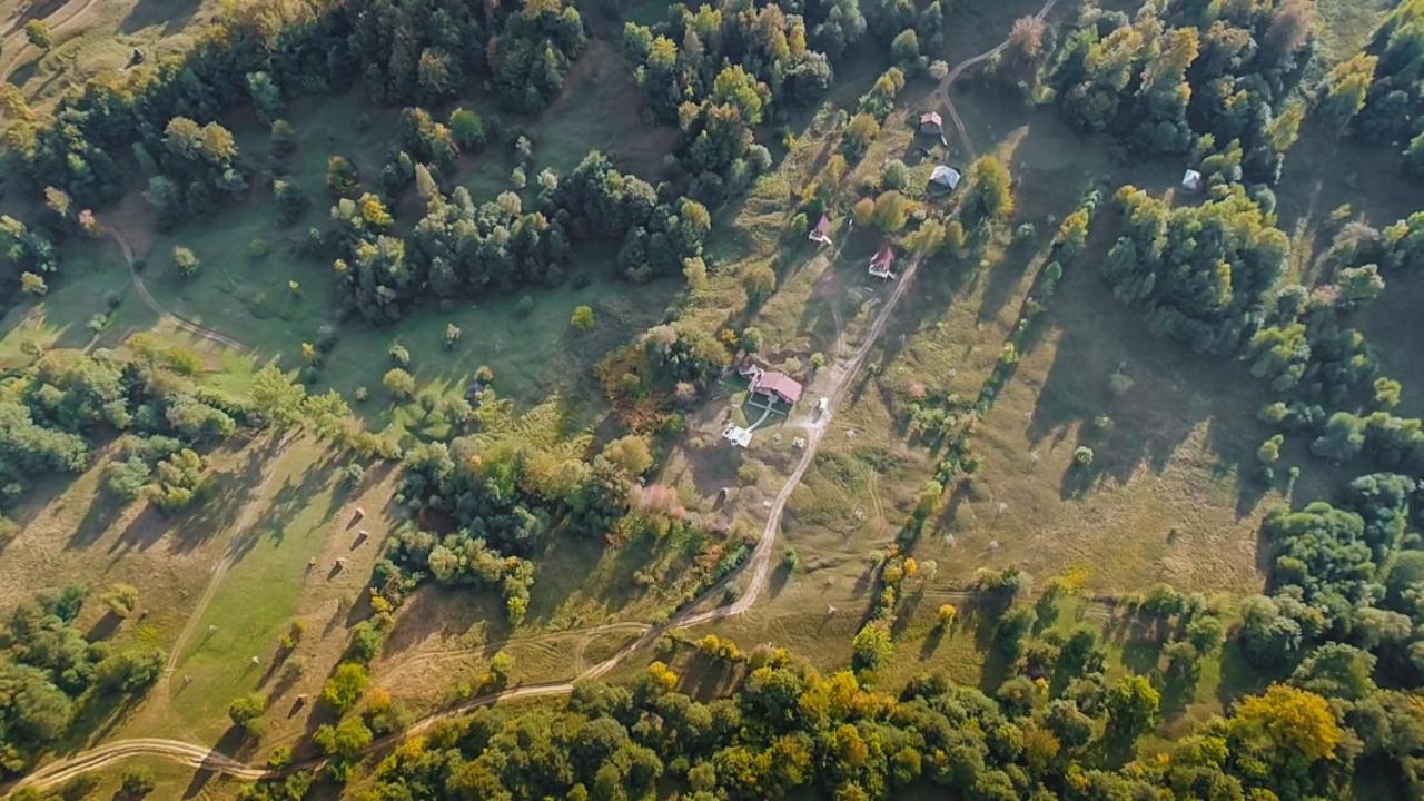La Cabana, Corbeni Rom bilde